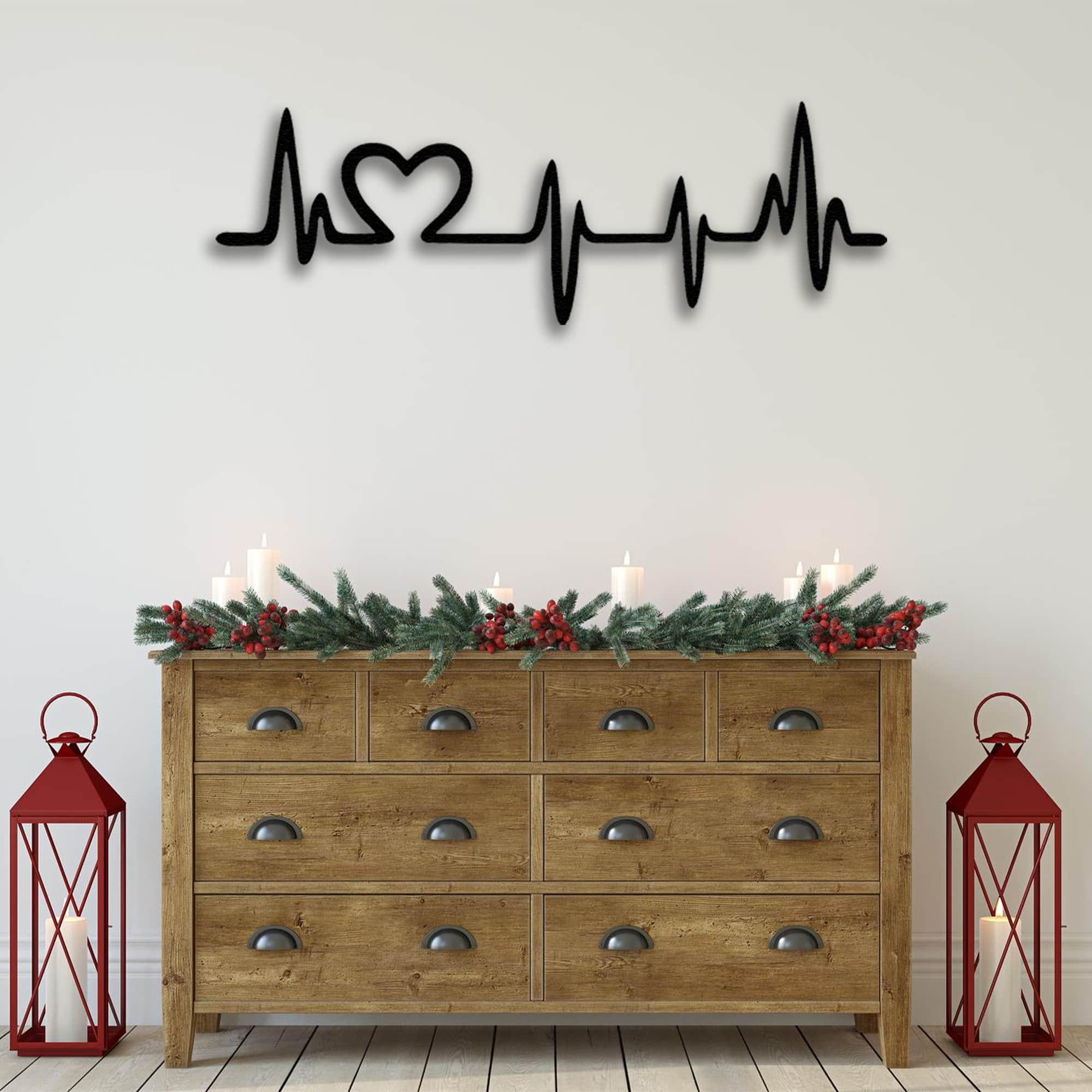 metal wall rack hanger with heart 3